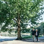 In Brabant With Cozy Covered Terrace Шале Оирсхот