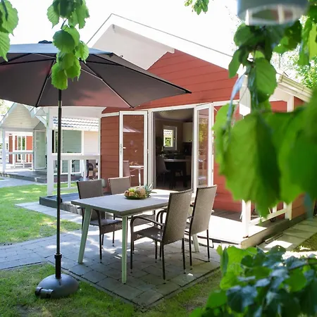In Brabant With Cozy Covered Terrace Oirschot