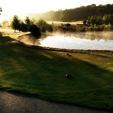 Alpehytte In Brabant With Cozy Covered Terrace Oirschot